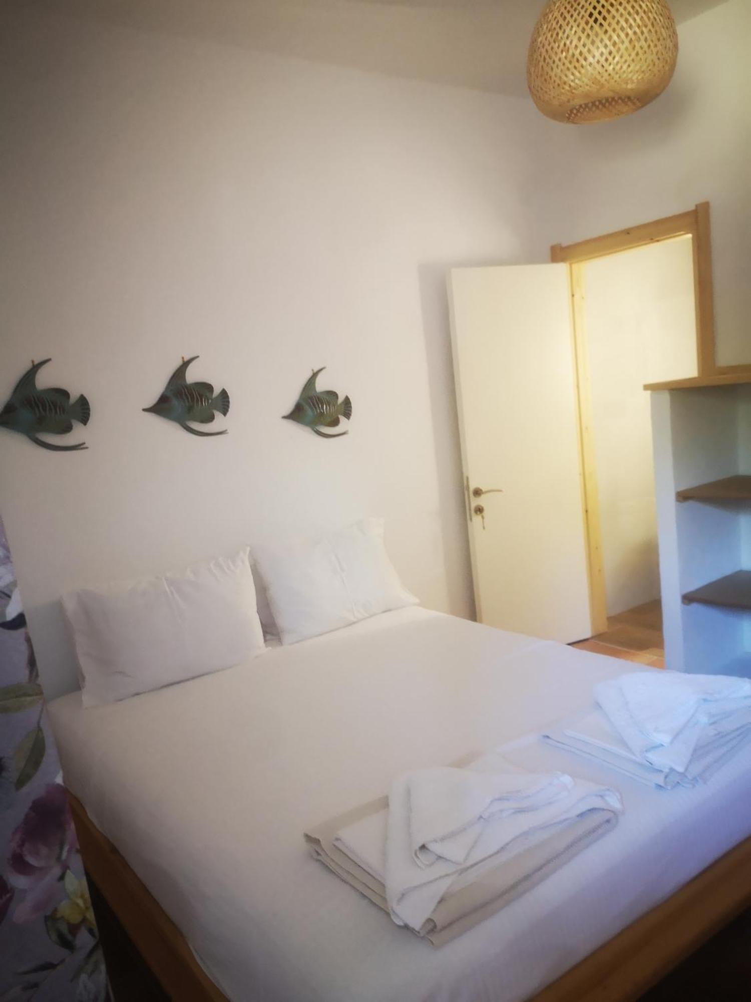 Achillion B&B Paralia Skotinis Exterior photo
